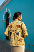Chaqueta bordada - vista trasera misma modelo