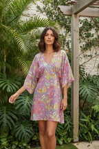 Kimono Lila - Modelo Entorno Natural