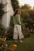 May Pant - Vista trasera pose mejorada